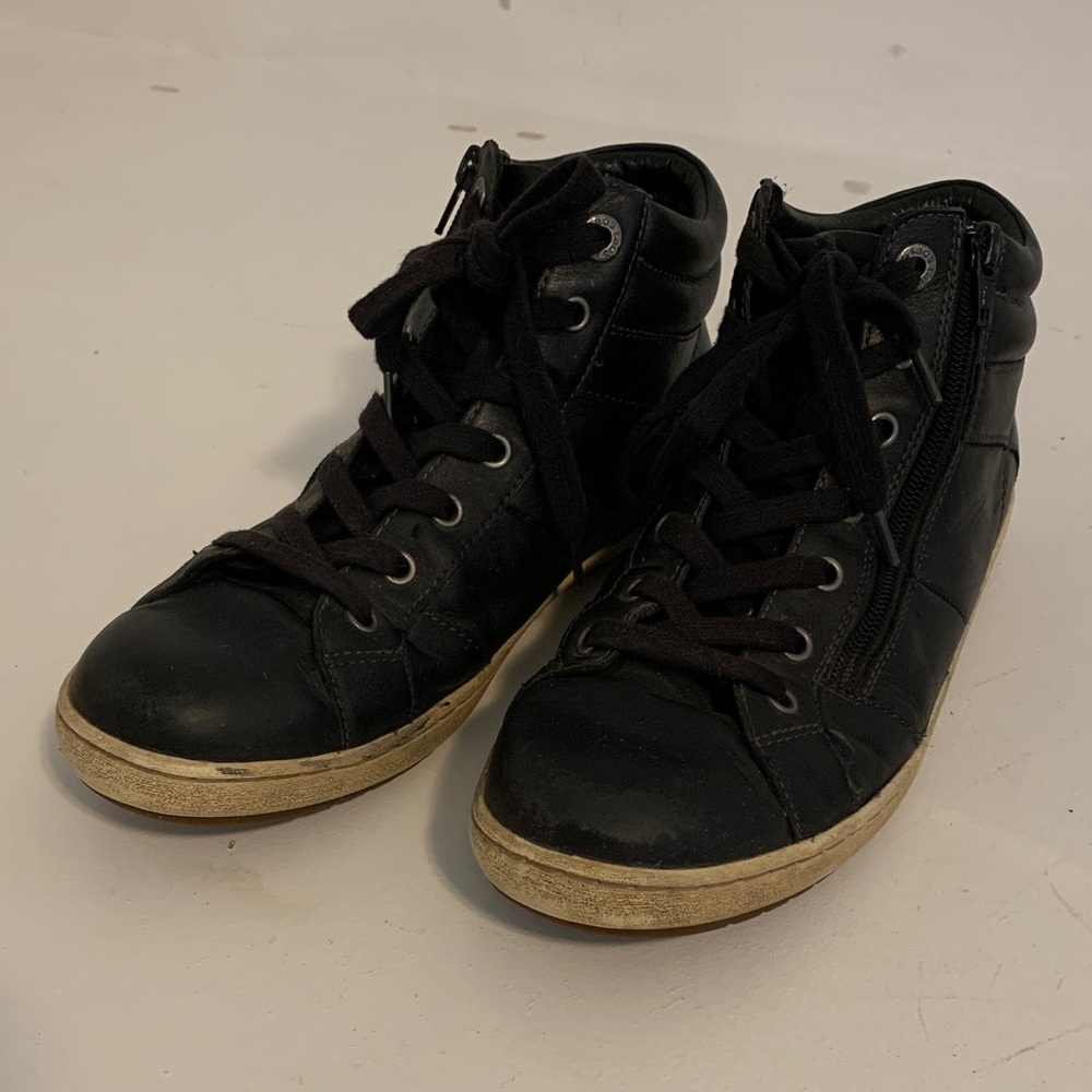 Taos Union Black size 41